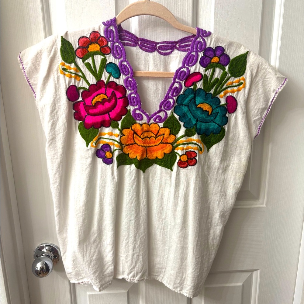 Cute mexican style blouse